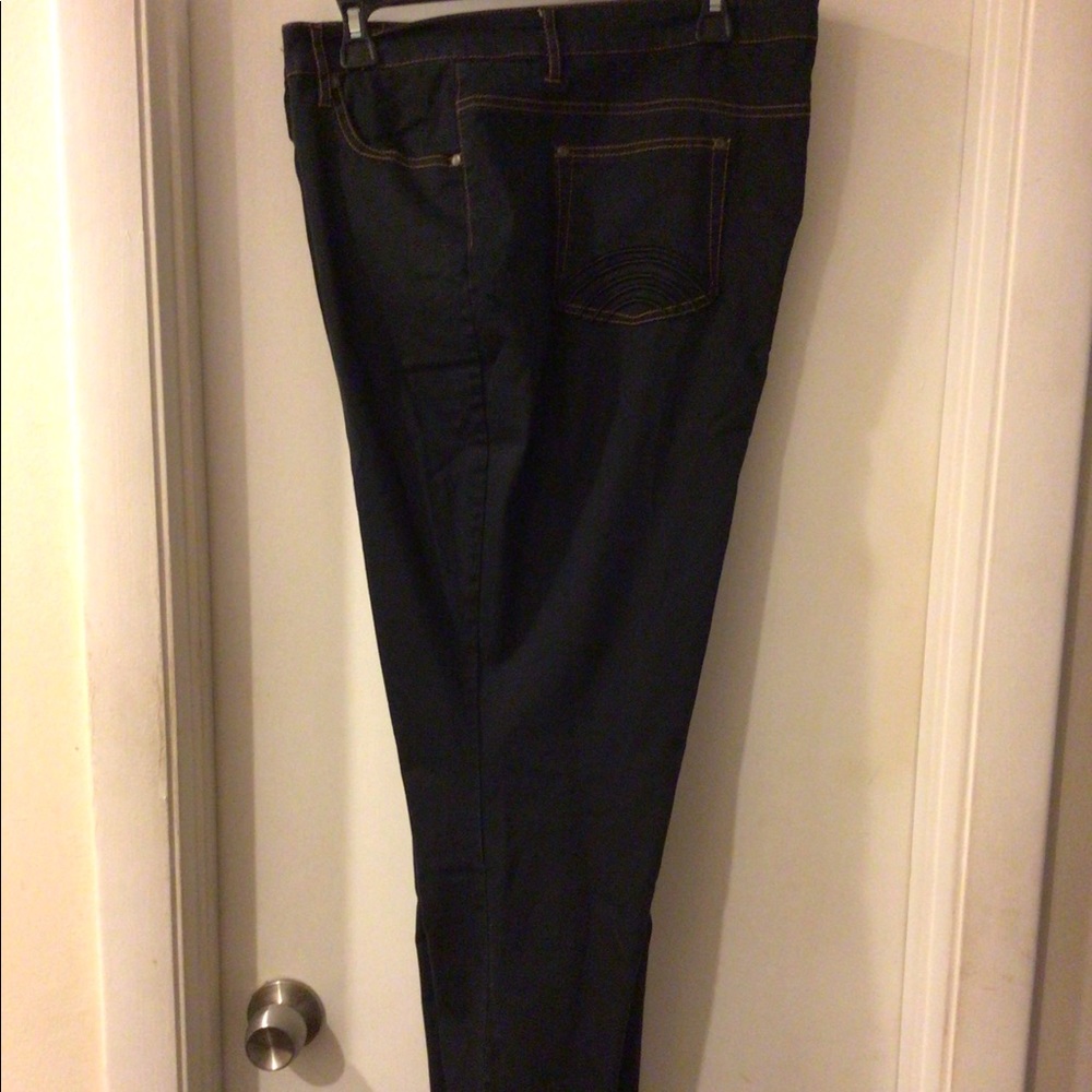 Jamie Nicole Black pants.